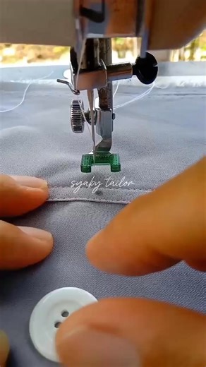 Syafa Mikhayla Almira on Instagram: "Learn to sew button using a sewing machine #sewing #sewingbutton"