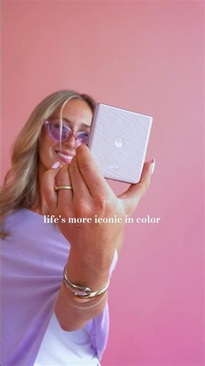 The new motorola razr - 2026 in Pantone® Violet Ice is THAT girl!💅 #razr #MakeItIconic