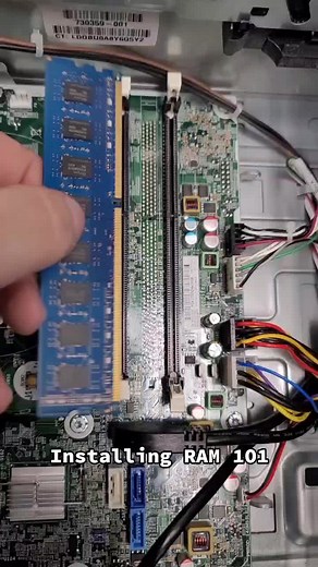 Step-by-Step Guide: Safely Installing RAM for Your Computer Build