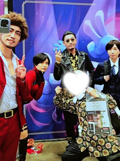 Hilarious Cosplay Moments with Ichiban and Friends!