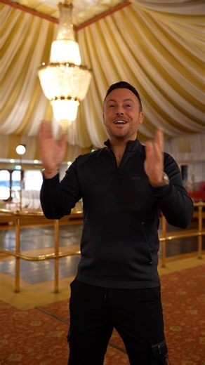 We had a very special guest join us this #LoveDonegal Day - the one and only Nathan Carter. He stopped by to share what he loves most about Donegal… and to reveal something very exciting happening at Jackson’s Hotel next year 👀🎶 | Jackson's Hotel