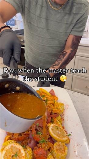 113K views · 2.8K reactions | Someone tell @desean_dechef to take notes. Never miss another class. #Miamichef #privatechefmiami #privatechefflorida #Travelchef #Miamiprivatechefflorida #girlstripmiami #miamigirlstrip #miamivacation #miamicatering #cateringmiami #miamicaterings #privatechefinmiami #miamicateringcompany #privatecheffortlauderdale #chefjaylyon | Chef Jay Lyon | Facebook