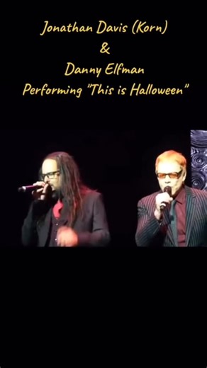 EVERYONE HAIL TO THE PUMPKIN SONG 🎃 Jonathan Davis and Danny Elfman performing This Is Halloween in 2017 🕸️🕷️🕸️ | Sick New World