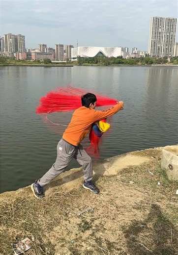 #OutdoorCastNetFishing #TraditionalCastNet #HandmadeDyneemaCastNet #CastNetFishing #DyneemaFishingNet