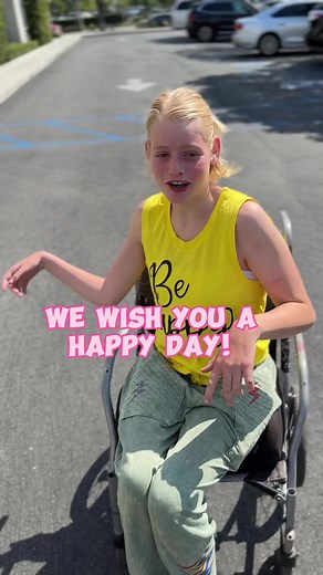 Be happy! Spread love! Never give up your dreams! | Clara Woods