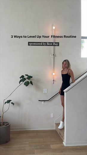 Level up your fitness journey with @bestbuy! #AD Here are a few tips that have helped me: Follow a plan, track my progress and prioritize recovery. These are things I’ve been focusing on, and I’m feeling stronger and better in my own skin than ever! Achieve your wellness goals with the latest health tech from Best Buy! #BestBuyPartner