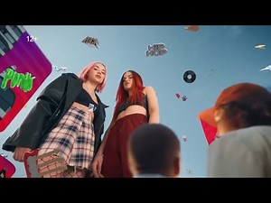 Giantess in Spotify Commercial