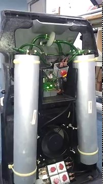 Oxygen concentrator alarm