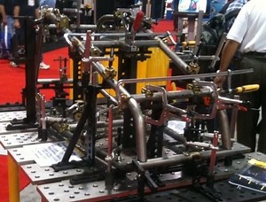 How to Simplify Jigs in Robotic Welding Applications