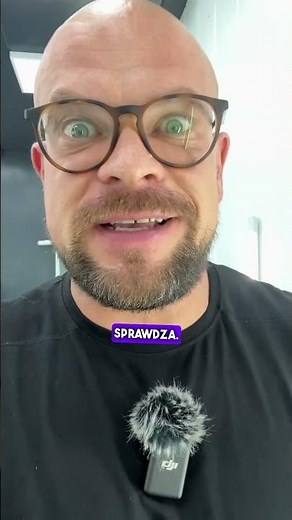 Cleaning greasy windows #fun #detailer