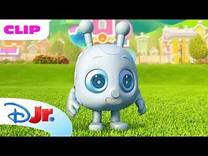 Morphle and the Magic Pets "RoboPet" Episode Clip | @disneyjr