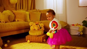 Bright Starts Giggle & Glow Musical Light-Up Rattle Easy-Grasp Oball Elephant Toy, Newborn+, Unisex