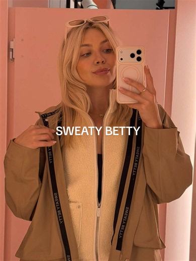 OMG! I found one coat I want for autumn... and it now comes in three different lengths. 🍂 I was invited in to discover the latest @sweatybetty Motion Waterproof Parka collection, and honestly... I want them all. Here’s how I styled them... 🐆 Motion Longline — leopard print for a little sass 🖤 Motion Mid Length — black, and the perfect base for a pop of colour 🤎 Motion Cropped — beige, an absolute classic that I completely fell in love with And the best part? They’re all waterproof, so you’re