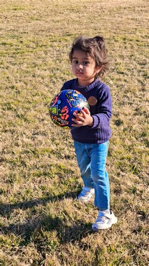 #ytshorts #cute #sayhi #iamsad #dont #have #any #friend #puff #penquin #adorable #boy #funtime