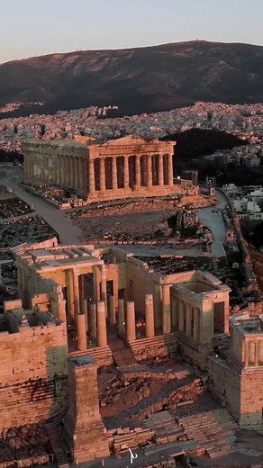 Exploring the Beauty of the Parthenon in Athens