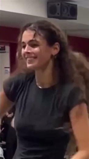 Stunning Dancer Who Outshines Everyone