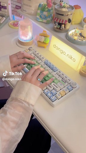 Creamy and Thocky: Hi75 Keyboard ASMR Typing Compilation