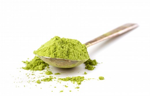 Matcha: co to jest i jakie ma właściwości? Jak ją przygotować?