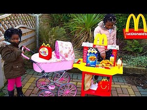 McDonalds ? PRETEND PLAY DRIVE THRU WITH BABY DOLL
