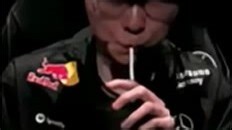 [突发]faker被吸管极限拉扯