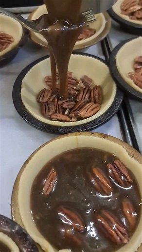 Pouring the Perfect Pecan Tart Filling 🥧