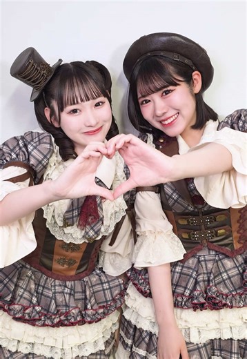 『電話番号教えて！』 ​ ちょっとそっとぎゅっとぐっとver. 武道館スチームパンク衣装で撮影しました🤎˚ ഒ ぜひ踊ってみてください↬❥📱 #電話番号教えて #ニアジョイ #大西葵 #山野愛月