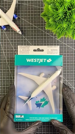 WestJet B787 Dreamliner die cast model unboxing ASMR