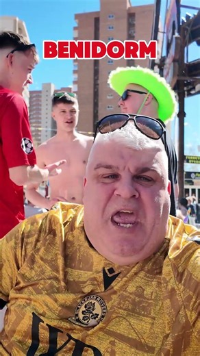 Benidorm is completely packed everywhere today! ☀️🍻 #benidorm #holiday