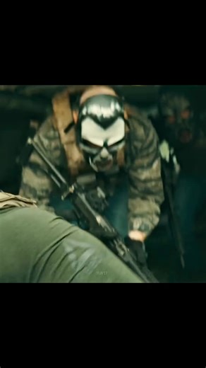 Hollywood Heist Movie Explain #film #monster #heist