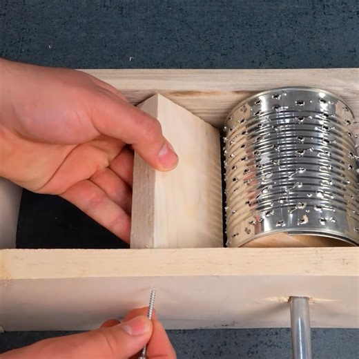 DIYing the coolest kitchen utensil you've ever seen!😍 | MetDaan DIY