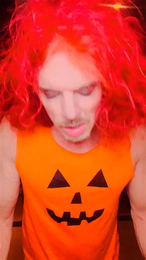 🎃 | Scott Thompson