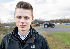 Farm apprentice, Jack, tells us what he thought of the Maxxum 145 with a loader! #caseih #caseihagriculture #agriculture #agriculturalmachinery #tractor #rideanddrive #firstimpressions | CASE IH