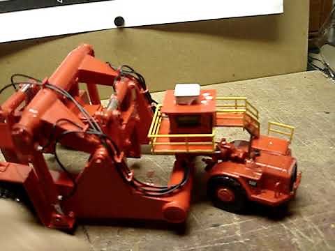 HO/1:87 scale Kress SC-400T Slab Carrier