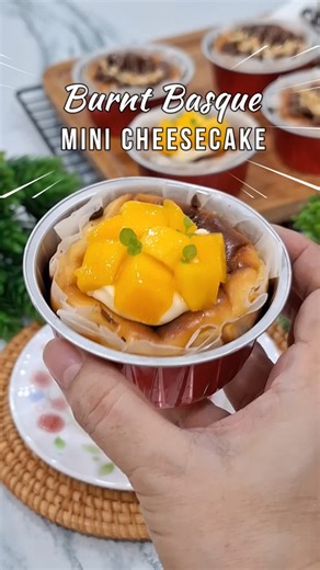 Mini Burnt Basque Cheesecake #MiniBurntBasqueCheesecake #BurntBasqueCheesecake #reelsviralシ #reelstrending #reelsfypシ #reelsvideoシ #shortsvideos #PinoyRecipeAtIbaPa | Pinoy Recipe At Iba Pa TV