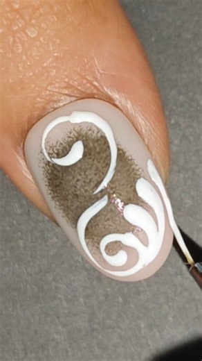 Freehand swirls nail art ideas #shortnailinspo #naildesignsideas #easynailsathome #easynailartideas #nailsonfleek #nailhacks #easynailtutorial #newnailswhodis #cutenailinspo #BTS #newnails #easynailart #nailart #nailartdesign #begineersnailart #nailinspo #nailsofinstagram #nails #newnailscheck #freehandnailart #swirlsnails #glitterchallenge #nailartist | SS nail art ideas