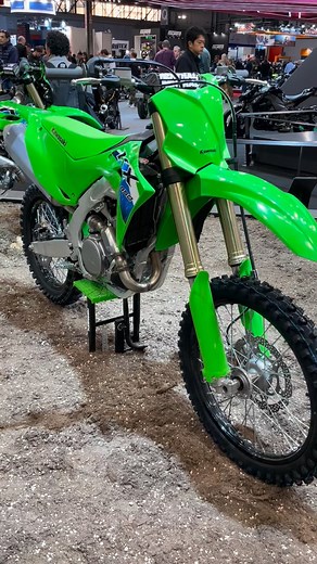 Kawasaki’s 2026 KX 450 F. Will Sexton do better than Prado on the Kawasaki Factory 450cc? #kx450f #kawasakikx450f #kxf450 #eicma #eicma2025 | AS3 Performance