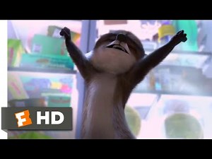 Over the Hedge - Stealing from the Kitchen | Fandango Family