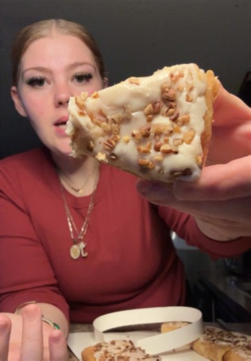 Trader Joe’s Kringle review: Pumpkin & Cherry Almond taste test