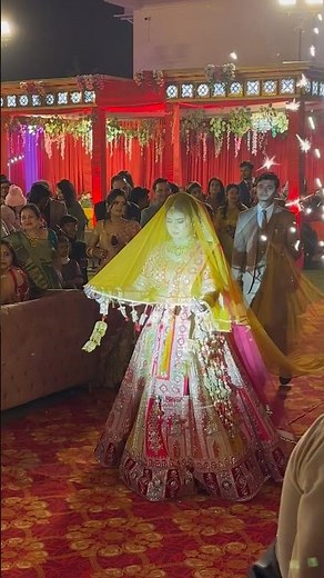 Beautiful Bride Entry | Wedding Bride Entry Ideas