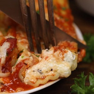 3M views · 2.3K reactions | RECIPE: https://iamhomesteader.com/three-cheese-manicotti/ Comes together fast and is ooey gooey cheesy heaven! | Homestead Recipes | Facebook