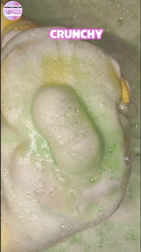 ASMR 💥Crunchy dish soap sponge squeezing💥 #shorts #spongesqueezing #asmrsponge #sponge