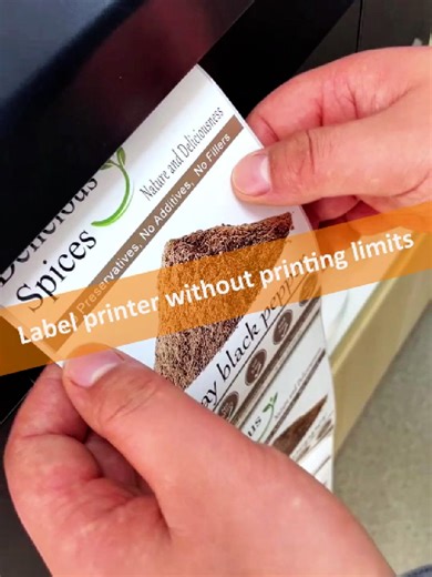 Spice brands know this problem，Too many flavors，But label factories want big orders.Small brands started printing labels themselves.#SpiceBusiness #FoodPackaging #SeasoningBrand #LabelPrinter #ColorLabelPrinter #SmallBusiness #Fanuusoft #FanuusoftLabelPreinter #consumables #FoodLabeling #FoodPackaging #FoodBusinessTips