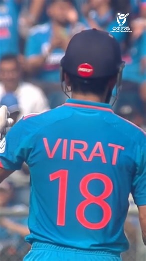 Aaron George 🤝 Virat Kohli #U19WorldCup broadcast details 👉 https://www.icc-cricket.com/tournaments/u19-cricket-worldcup-2026/news/broadcast-details-for-icc-u19-men-s-cricket-world-cup | ICC - International Cricket Council