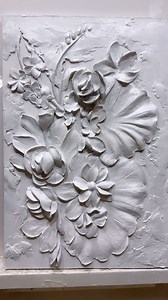 Pintura escultural con estuco decorativo ☺️ (chequea el enlace en mi perfil para conocer más sobre esta técnica) #art #artistsoninstagram #pinturaescultural #basreliefsculpture #sculpturepainting #wallart #plasterart #belldelavega | Bell de la Vega.