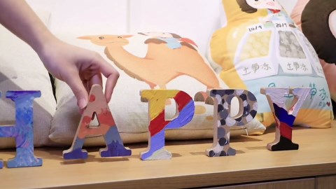 AOCEAN 4 Inch Designable Wood Letters Unfinished Wood Letters for Wall Decor Decorative Standing Letters Slices Sign Board Decoration for Craft Home Party Projects (S)