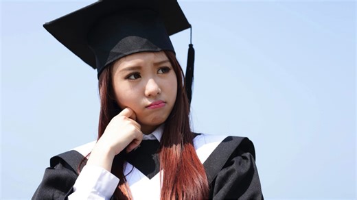 Recent graduates face $9,640 deficit living in San Diego, according to new study