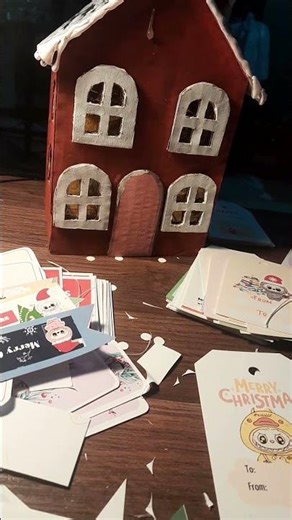 Preparing Christmas gift tags # Diy #christmas #helpmemakethismakesense