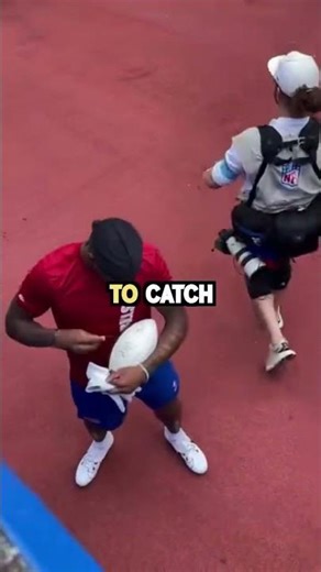 CAN YOU SPELL “SMART” WITH YOUR EYES CLOSED! #smart