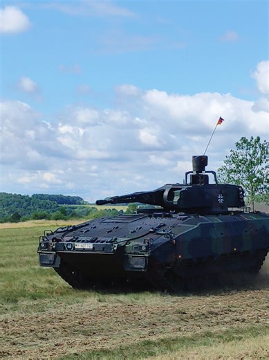 Schützenpanzer Puma (Tag der Bundeswehr in Greding)