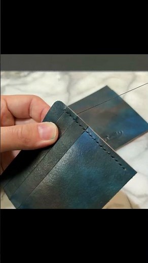Handcrafting a Leather Wallet : How to make